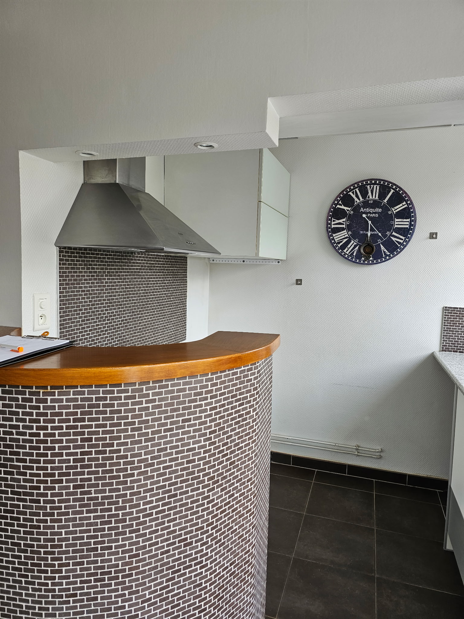 1000002855 Appartement à louer Ban Saint Martin T2 42,10 m2 avec garage et 2 caves.
